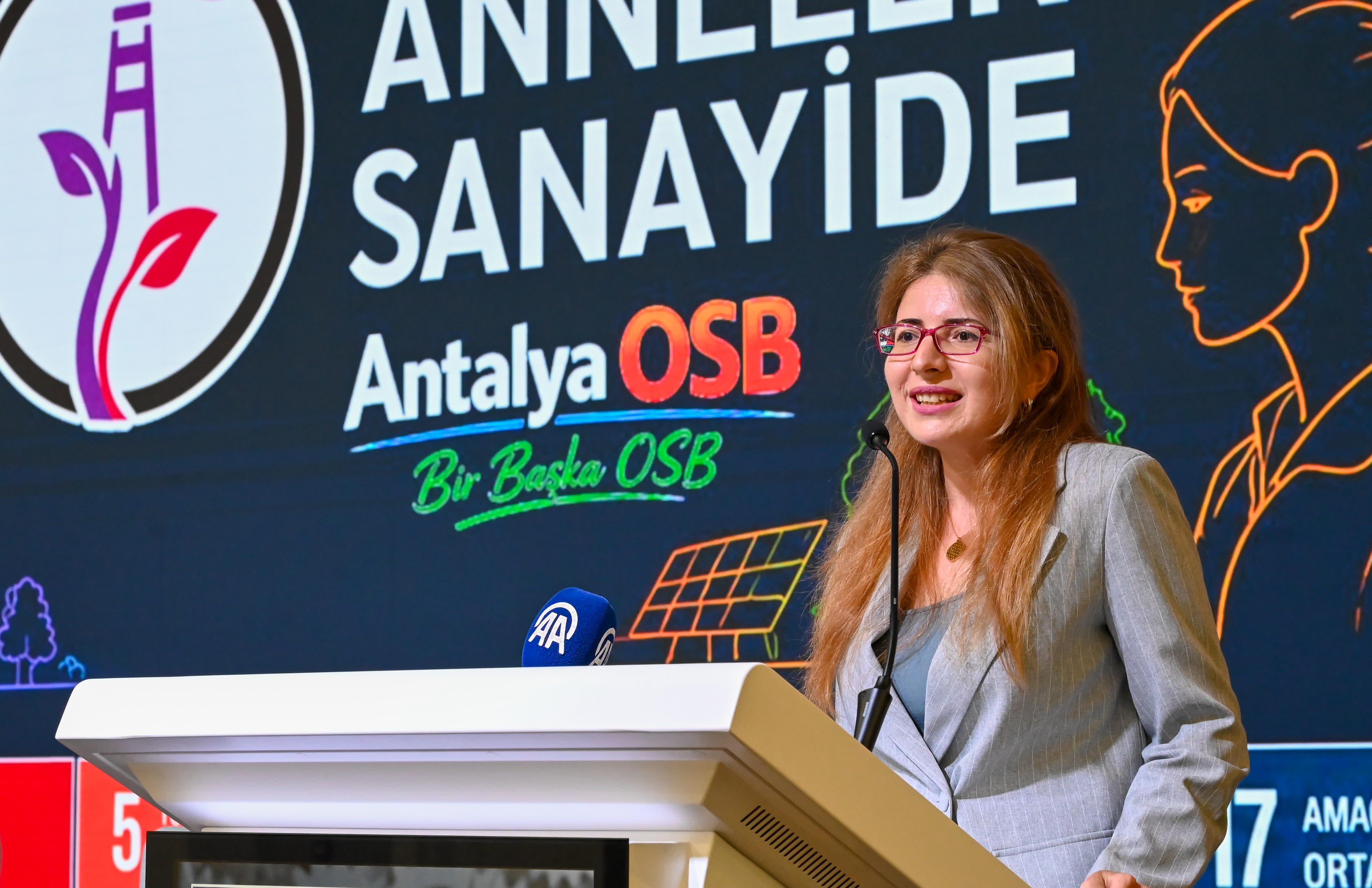ANTALYA OSB’DE KADIN EMEĞİ ÜRETİMLE BULUŞTU