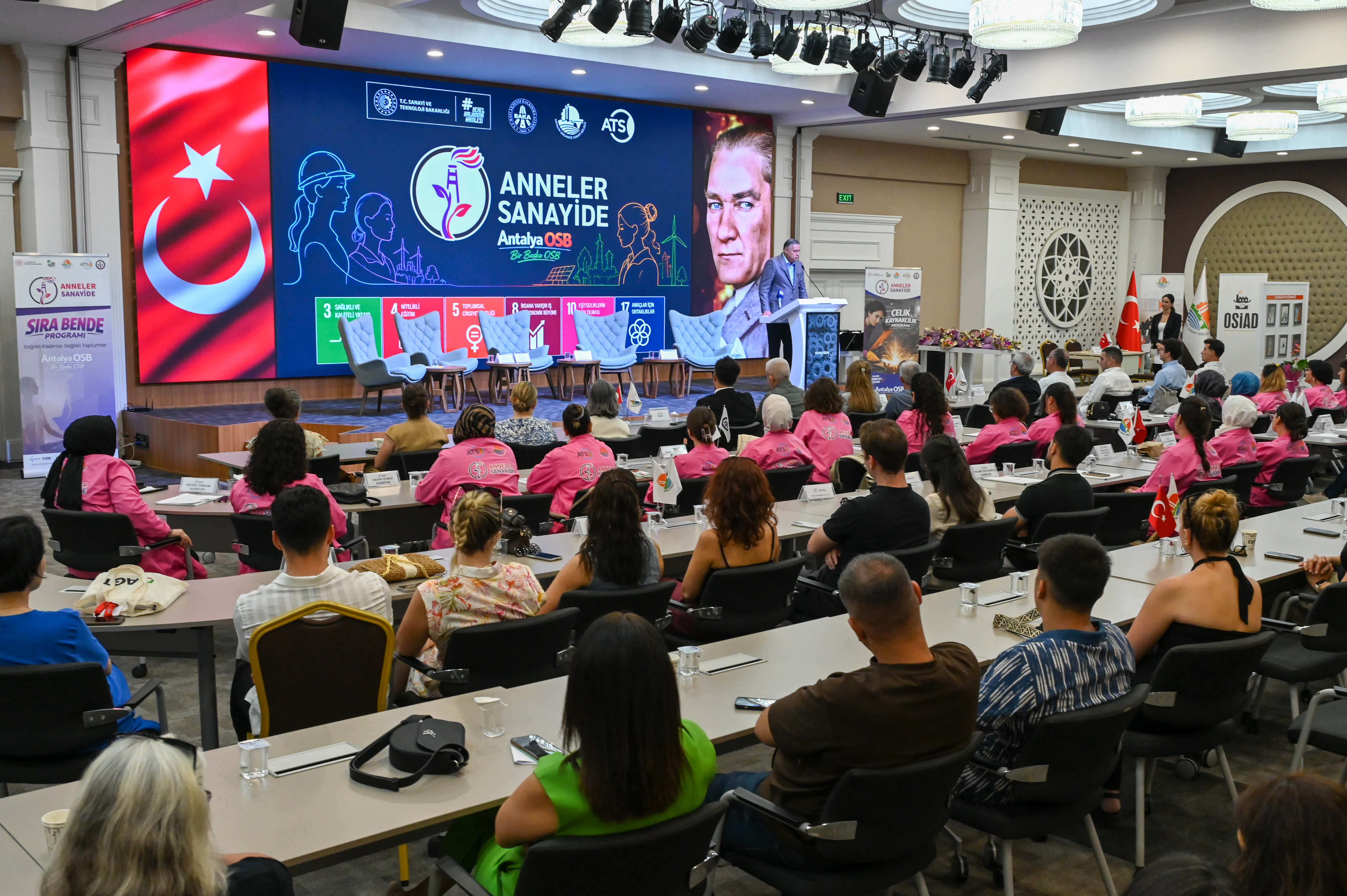 ANTALYA OSB’DE KADIN EMEĞİ ÜRETİMLE BULUŞTU