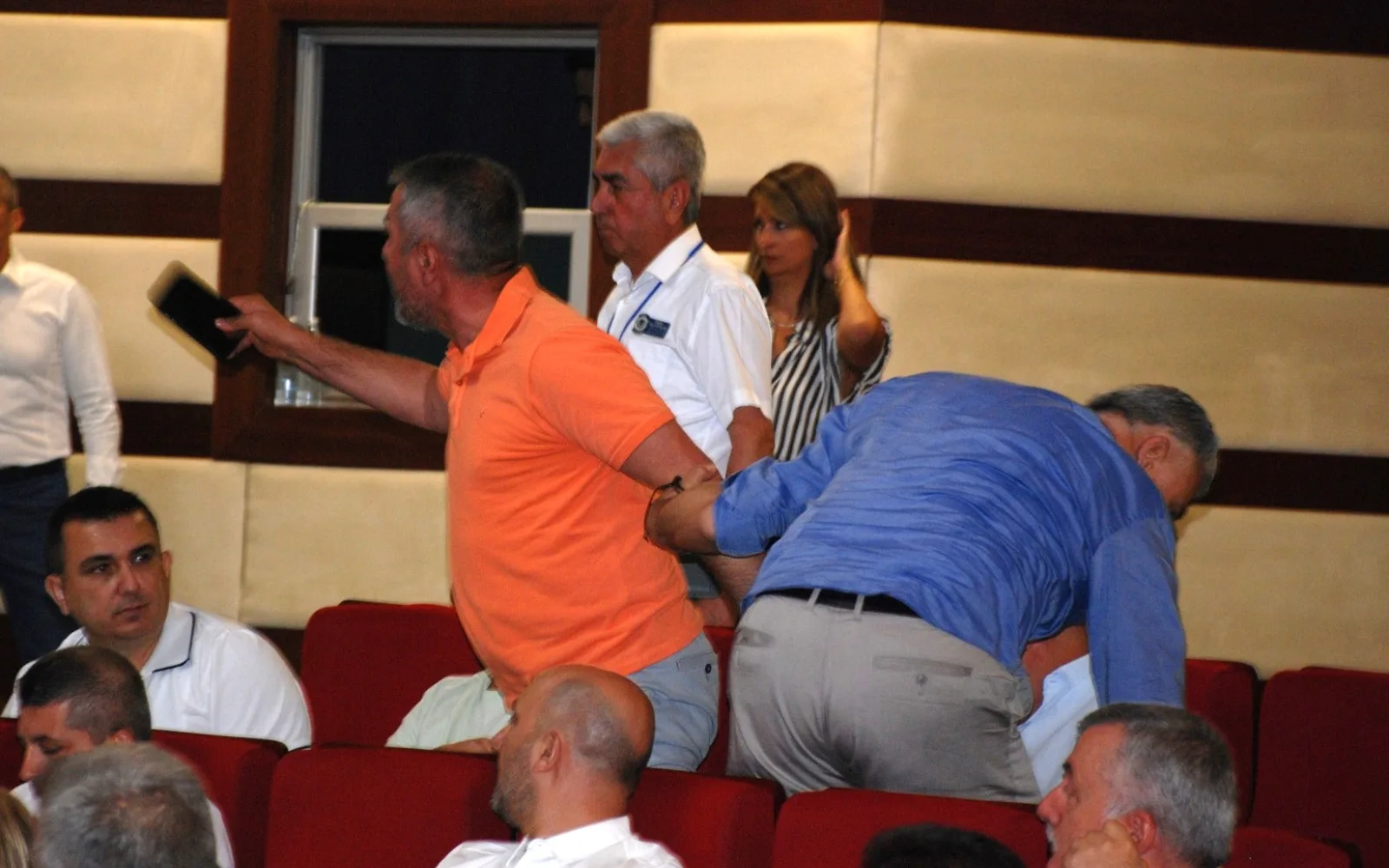 “HADSİZ VE DENSİZ”